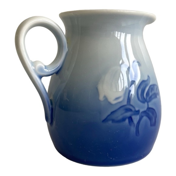 Vintage Bing & Grondahl Creamer and Sugar Set, Made in Denmark - Picture 13 of 16